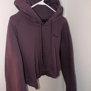 Alphalete Women's Plum Cropped Hoodie